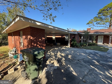 465 Cedar St, Metter, GA 30439 - photo 3