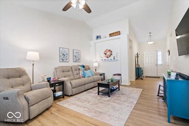 4930 Dunlin Dr, Indianapolis, IN 46235 - photo 6