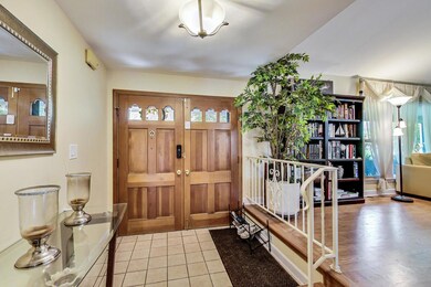 3938 Carousel Dr, Northbrook, IL 60062 - photo 3