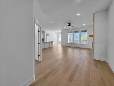 2845 S Zinc Ave, Fayetteville, AR 72701 - photo 4