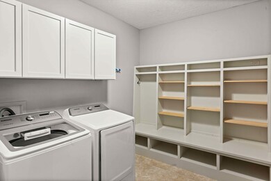 2526 Red Rock Rd, Normal, IL 61761 - photo 5