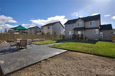 2653 SW 50th St, Redmond, OR 97756 - photo 3