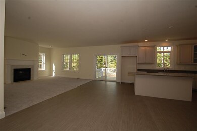 5 Crab Tree Ct unit 24, Merrimack, NH 03054 - photo 4