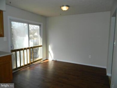 25955 Shenandoah Dr, Mechanicsville, MD 20659 - photo 3