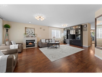 1745 SW 27th St, Troutdale, OR 97060 - photo 4