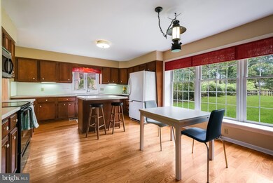 325 Cedar Crest Dr, Quakertown, PA 18951 - photo 2