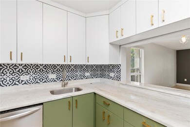 6890 N Kendall Dr unit B202, Pinecrest, FL 33156 - photo 4