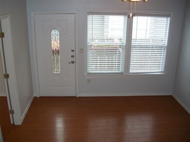 908 Enid St unit 1/2, Houston, TX 77009 - photo 7