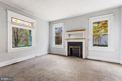 2405 Hamilton Ave, Baltimore, MD 21214 - photo 5