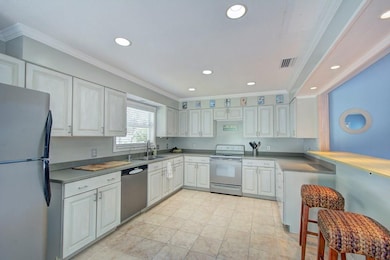 Large kitchen