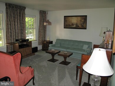 8923 Turkey Hill Rd, La Plata, MD 20646 - photo 7