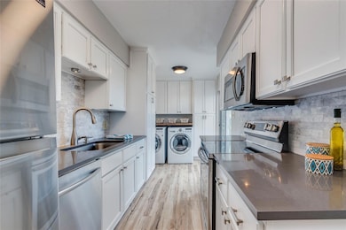 6910 Hart Ln unit 805, Austin, TX 78731 - photo 4