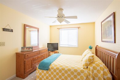 26 White Oak Ln unit 1, Lincoln, NH 03251 - photo 3