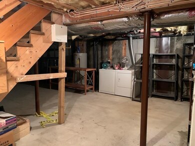 66 Laclede Ave, Chicopee, MA 01020 - photo 6