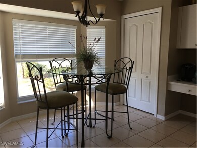 Kitchen dining area