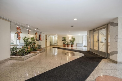 Sadore Lane Gardens unit 3E, Yonkers, NY 10710 - photo 2