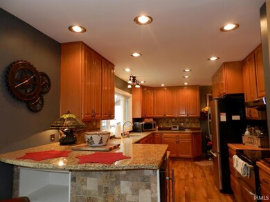 762 N 275 E, Princeton, IN 47670 - photo 7