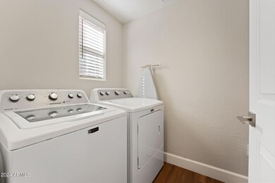 006-laundry