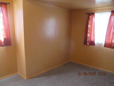 2360 Eberlein Ave, Klamath Falls, OR 97601 - photo 7