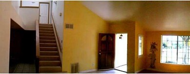 Entry and front area