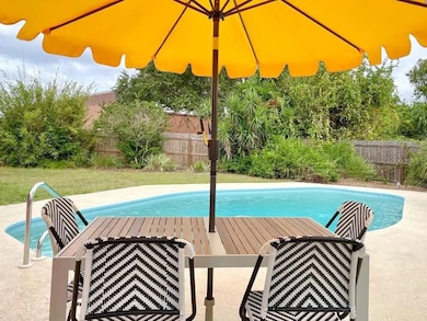 12913 103rd Way, Largo, FL 33773 - photo 2