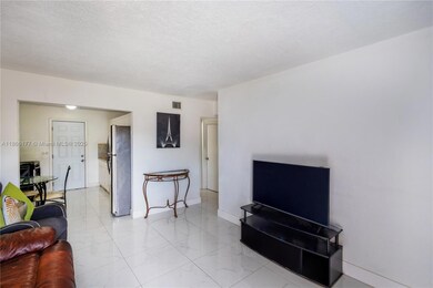 2651 NW 13th St unit 43, Miami, FL 33125 - photo 5