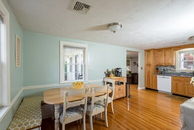 47 Spring St, Weymouth, MA 02188 - photo 7