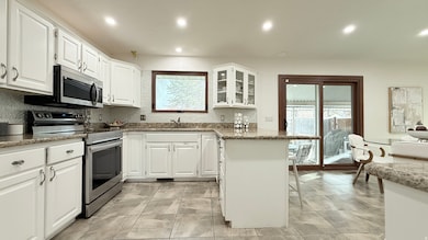 1612 E Hidden Valley Rd, Sandy, UT 84092 - photo 5