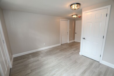 8 Sebbins Pond Dr, Bedford, NH 03110 - photo 3