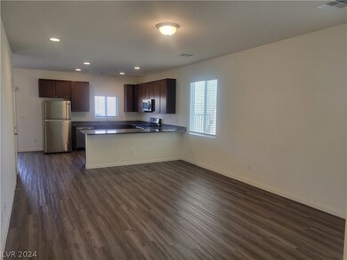 8067 Kings Guard St, Las Vegas, NV 89139 - photo 2