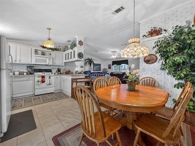 14150 SE 95th Ave, Summerfield, FL 34491 - photo 5