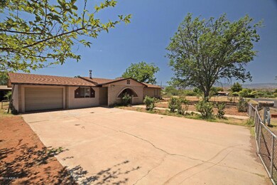 10455 E Hidden View Dr, Cornville, AZ 86325 - photo 6