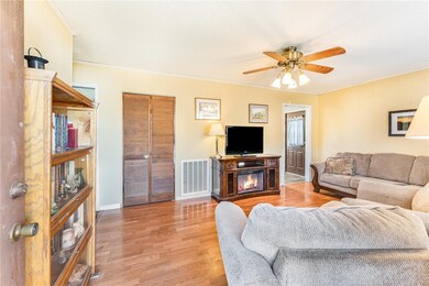 842 Campbell Town Rd, Walhalla, SC 29691 - photo 7