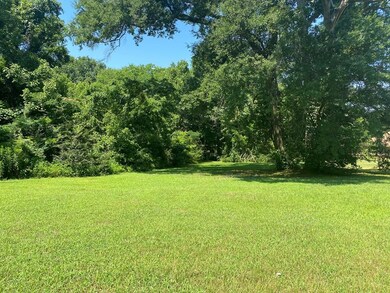 1127 S Shawnee St, Nacogdoches, TX 75961 - photo 7