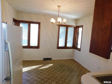 2014 2nd St, Moline, IL 61265 - photo 6