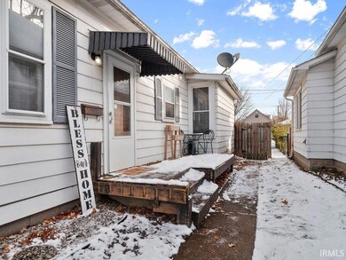 314 N 9th St, Decatur, IN 46733 - photo 3