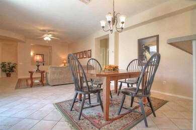 011 Formal Dining 4
