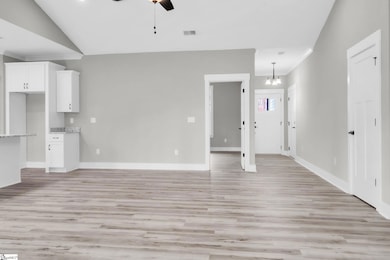 121 Ashley Dr, Piedmont, SC 29673 - photo 5