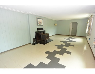 5 West View St, Holden, MA 01520 - photo 5