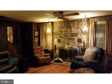 136 Atlas Dr, New Castle, DE 19720 - photo 2