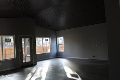 781 S Bushman, Show Low, AZ 85901 - photo 6