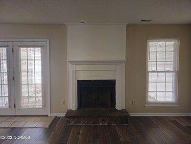 204 Bracken Place, Jacksonville, NC 28540 - photo 7