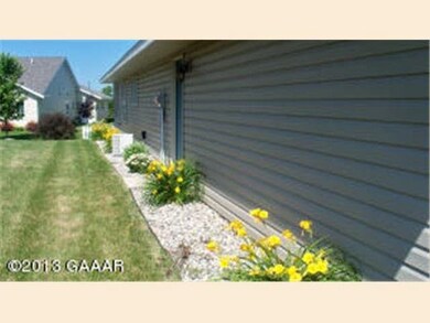 206 Ashley Ln, Alexandria, MN 56308 - photo 2