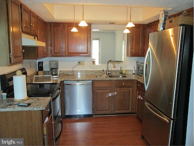 8104 Brightridge Ct, Ellicott City, MD 21043 - photo 4