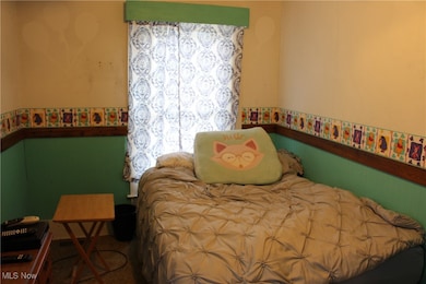 306 E Chestnut St, Lisbon, OH 44432 - photo 7