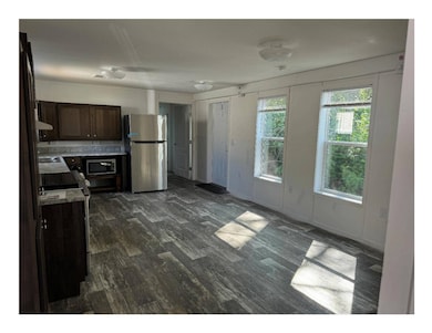 200 Adams Ln unit 9, Frankfort, KY 40601 - photo 4