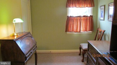 4600 Raspe Ave, Baltimore, MD 21206 - photo 7