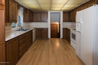 2326Sycamore-2