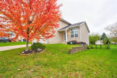 3727 Prince Dr SW, Cedar Rapids, IA 52404 - photo 2