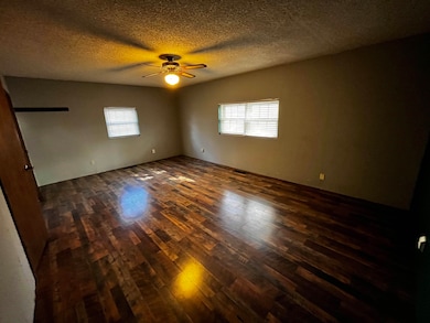 521 First St, Beaver, OK 73932 - photo 7